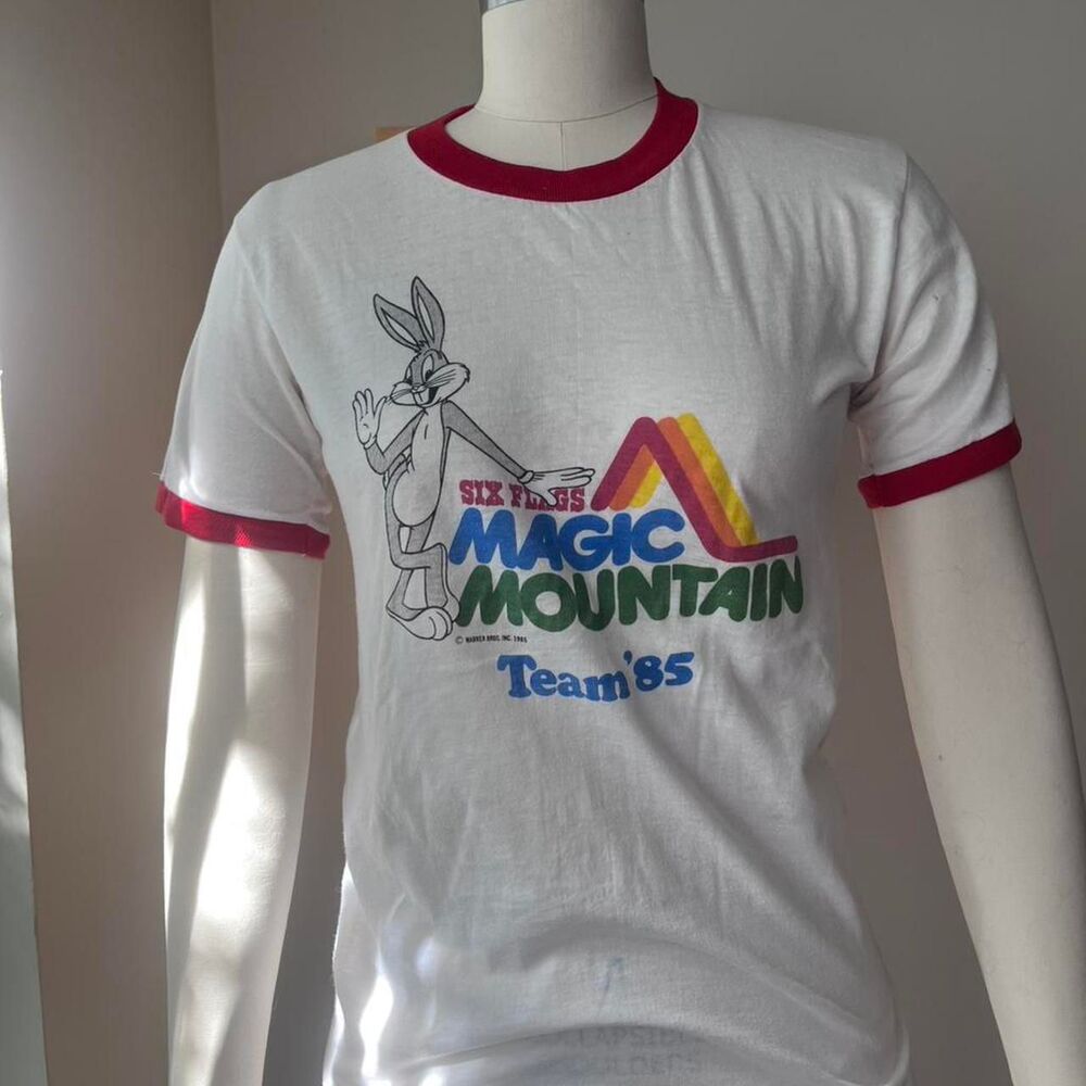 Unbranded Men's Red and White T-shirt